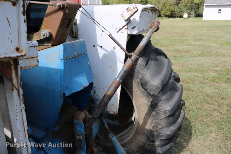image for item DD0045 Ford 5000 tractor