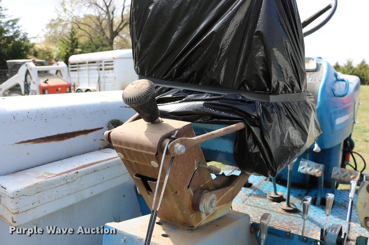 image for item DD0045 Ford 5000 tractor