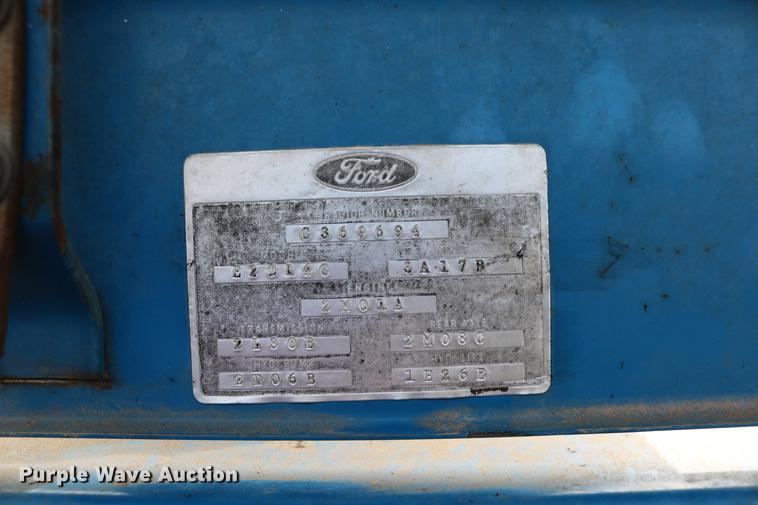 image for item DD0045 Ford 5000 tractor