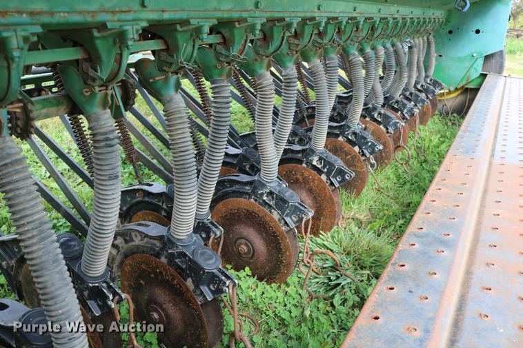 image for item DD0047 John Deere 8300 grain drill