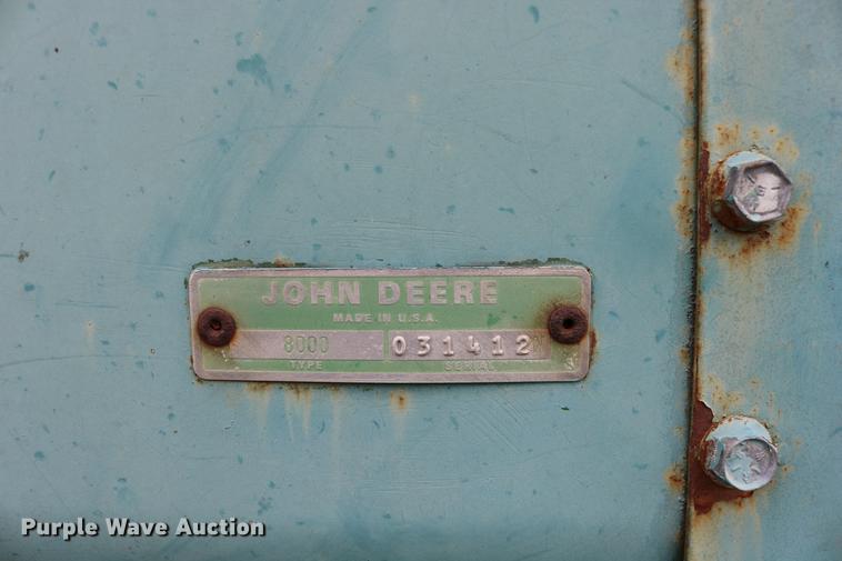 image for item DD0047 John Deere 8300 grain drill