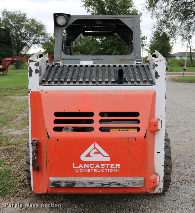 image for item DD0050 1995 Bobcat 743B skid steer