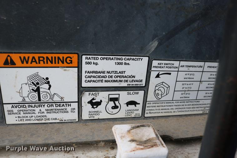 image for item DD0050 1995 Bobcat 743B skid steer