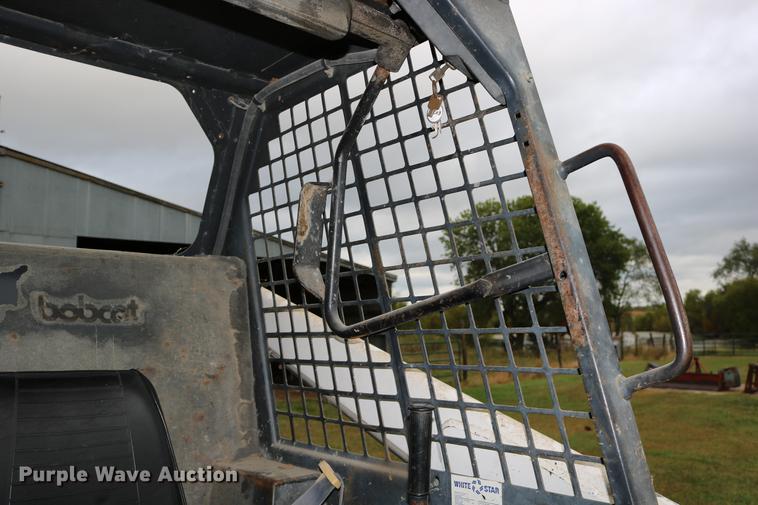 image for item DD0050 1995 Bobcat 743B skid steer