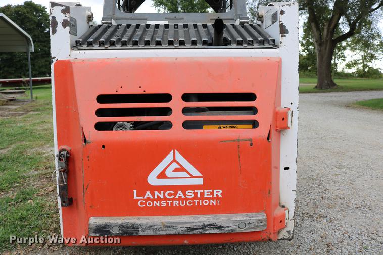 image for item DD0050 1995 Bobcat 743B skid steer