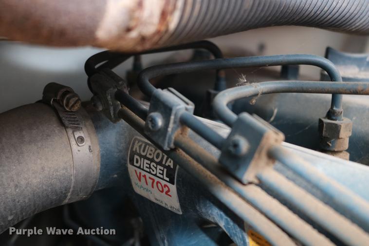 image for item DD0050 1995 Bobcat 743B skid steer