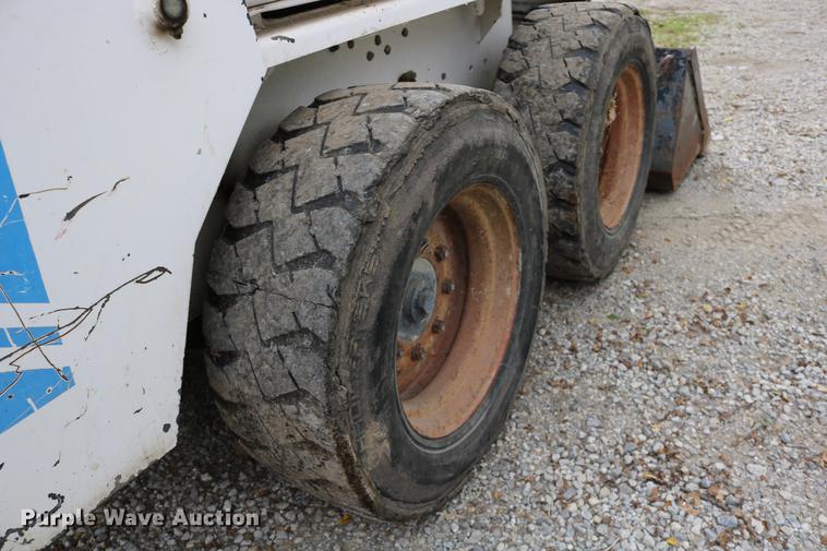 image for item DD0050 1995 Bobcat 743B skid steer