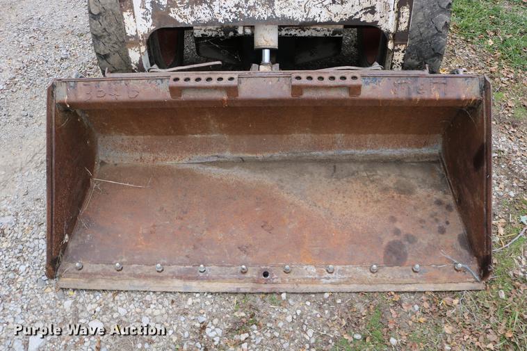 image for item DD0050 1995 Bobcat 743B skid steer