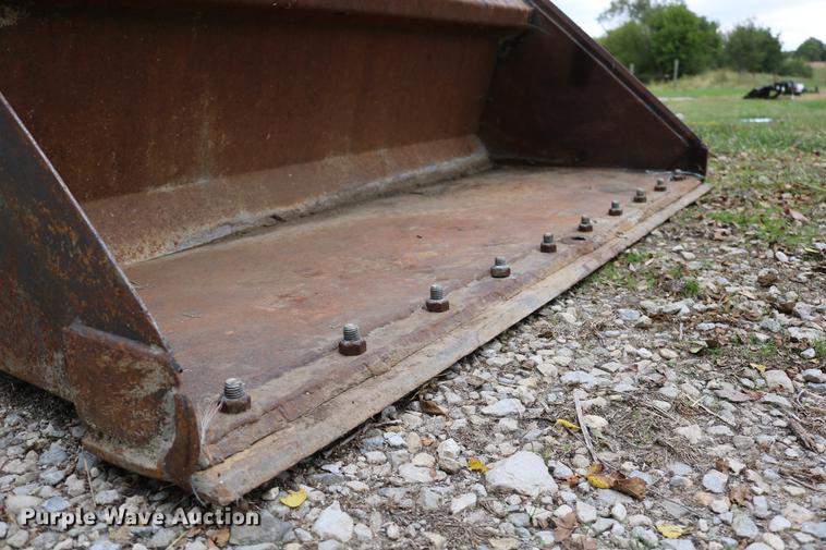 image for item DD0050 1995 Bobcat 743B skid steer