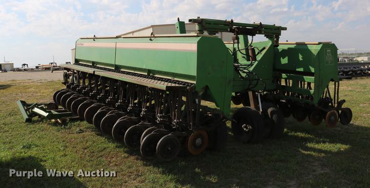 image for item DD0052 1988 Great Plains Solid Stand 30 grain drill