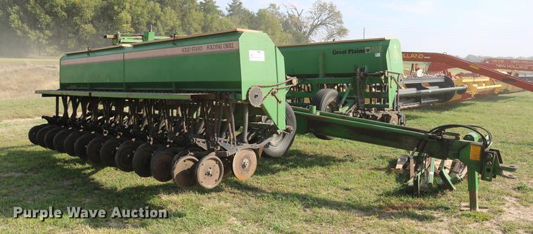 image for item DD0052 1988 Great Plains Solid Stand 30 grain drill