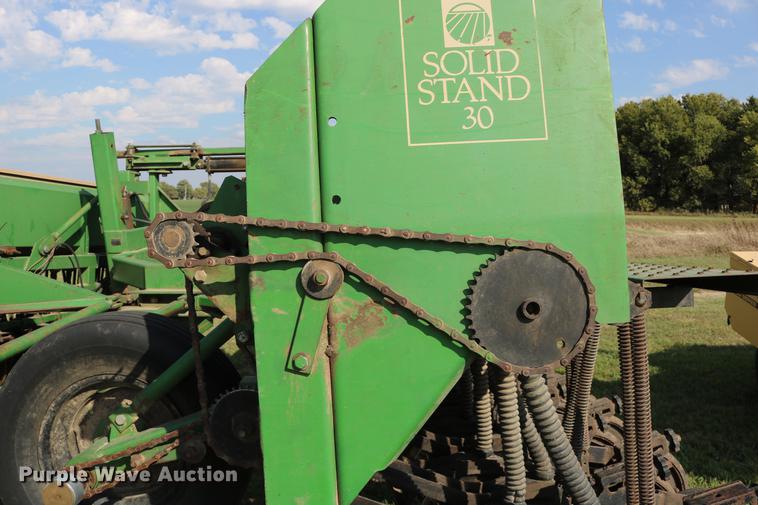 image for item DD0052 1988 Great Plains Solid Stand 30 grain drill