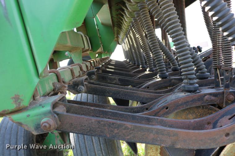 image for item DD0052 1988 Great Plains Solid Stand 30 grain drill