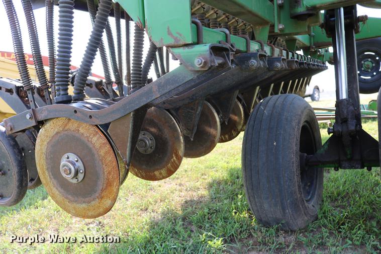 image for item DD0052 1988 Great Plains Solid Stand 30 grain drill