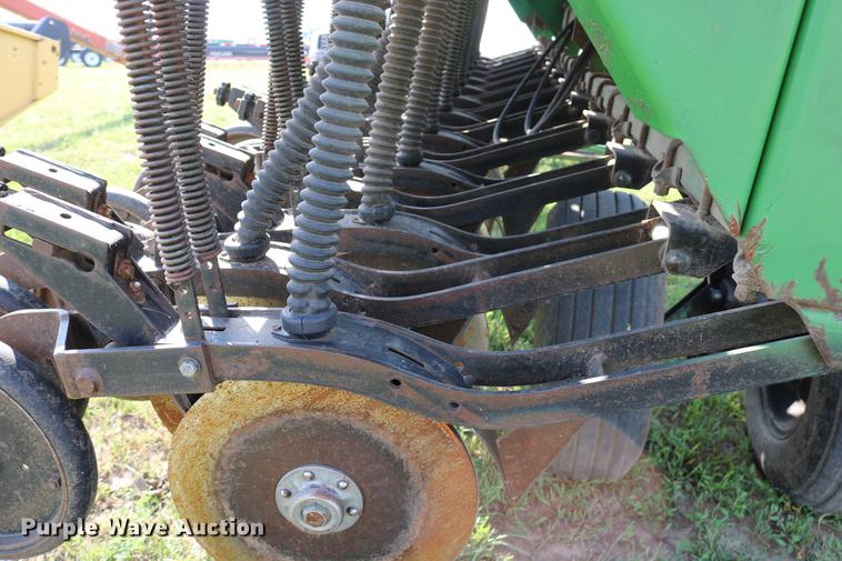 image for item DD0052 1988 Great Plains Solid Stand 30 grain drill