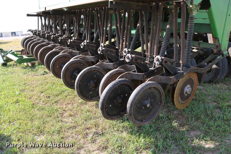 image for item DD0052 1988 Great Plains Solid Stand 30 grain drill