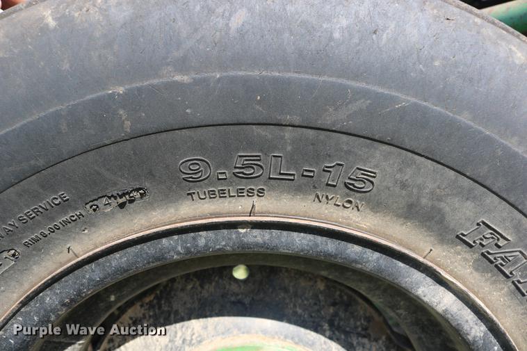 image for item DD0052 1988 Great Plains Solid Stand 30 grain drill