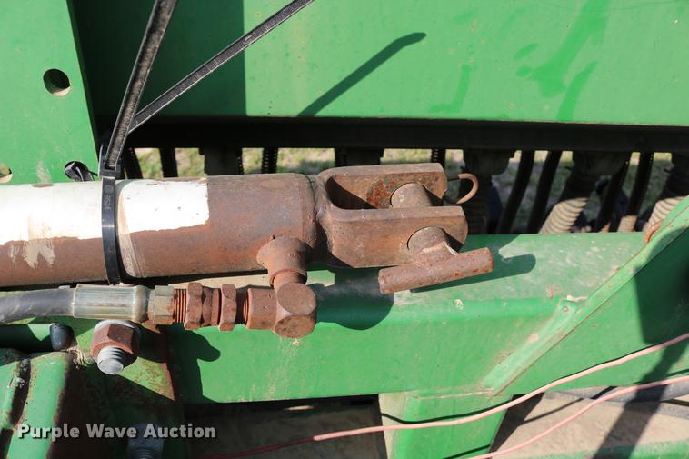 image for item DD0052 1988 Great Plains Solid Stand 30 grain drill