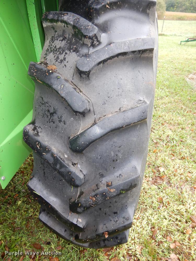 image for item DD0754 Allis Chalmers 6250 MFWD tractor