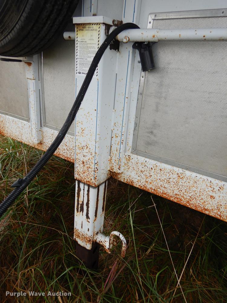 image for item DD0803 1994 Trailmann Pony Express slant horse trailer