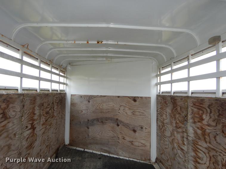 image for item DD0803 1994 Trailmann Pony Express slant horse trailer