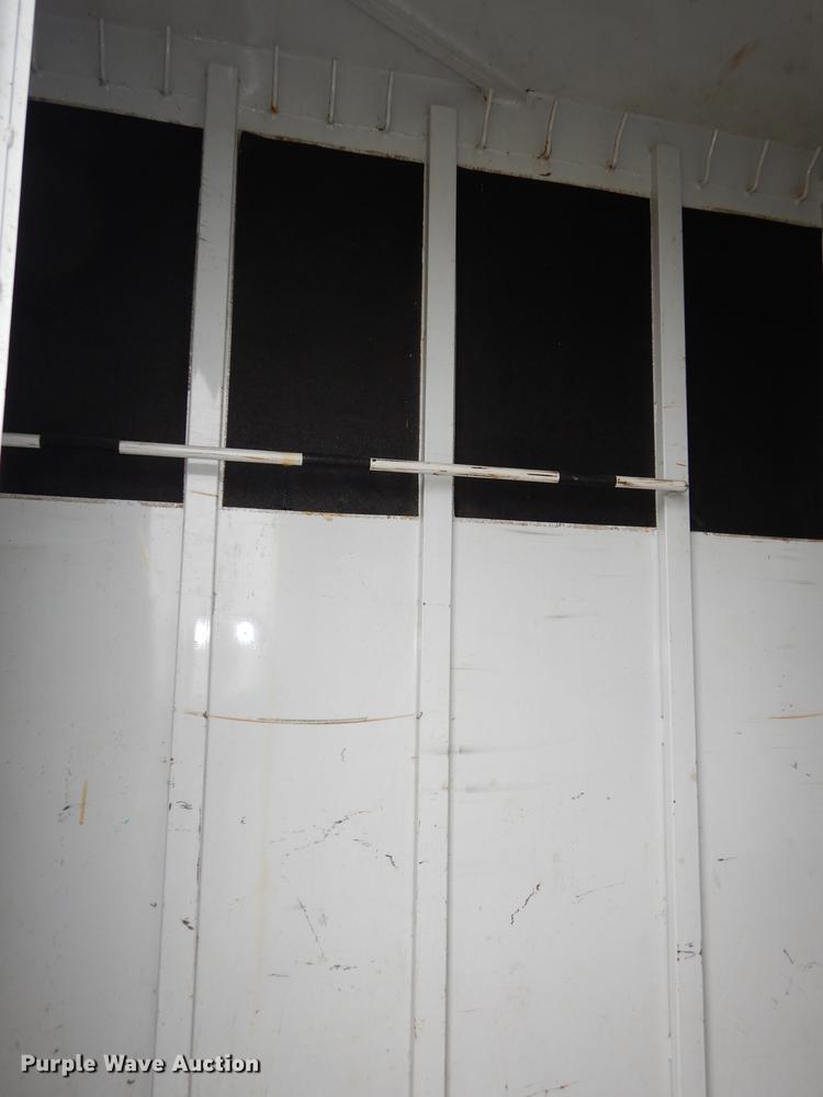 image for item DD0803 1994 Trailmann Pony Express slant horse trailer