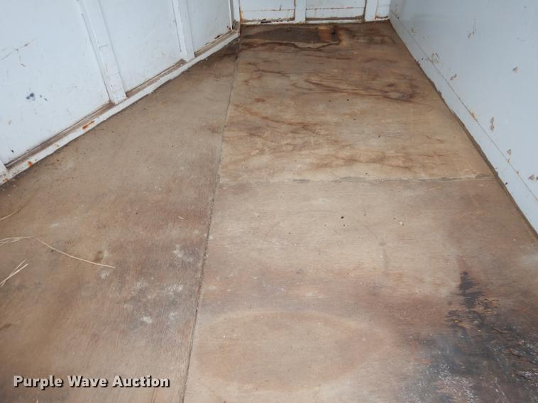 image for item DD0803 1994 Trailmann Pony Express slant horse trailer