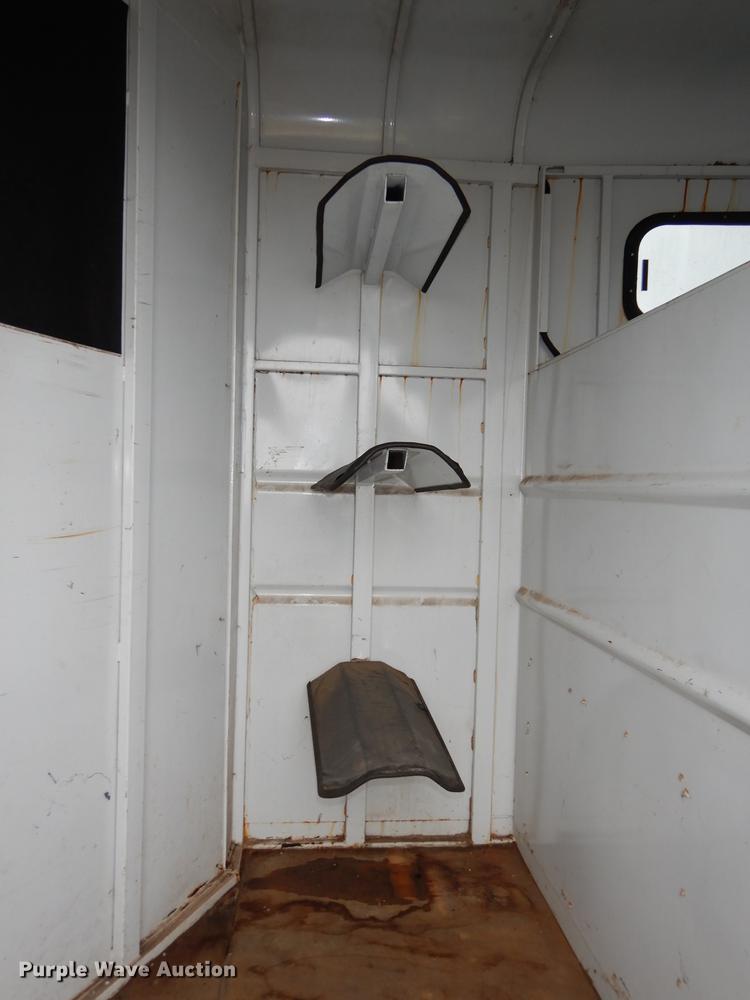 image for item DD0803 1994 Trailmann Pony Express slant horse trailer