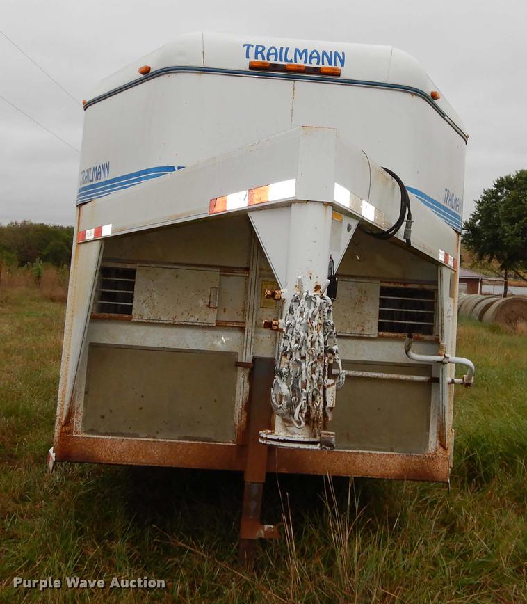 image for item DD0804 1999 Trailmann livestock trailer