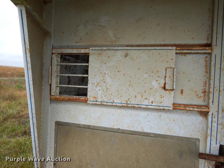 image for item DD0804 1999 Trailmann livestock trailer