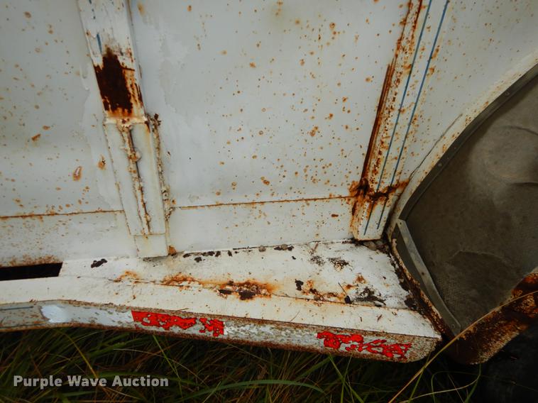 image for item DD0804 1999 Trailmann livestock trailer