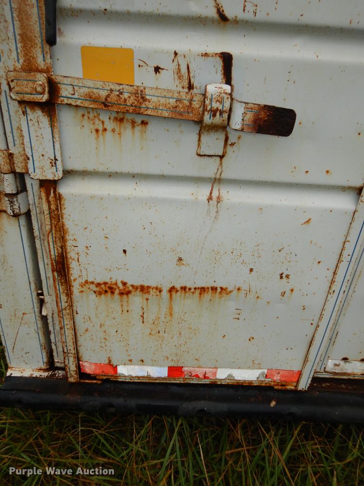 image for item DD0804 1999 Trailmann livestock trailer