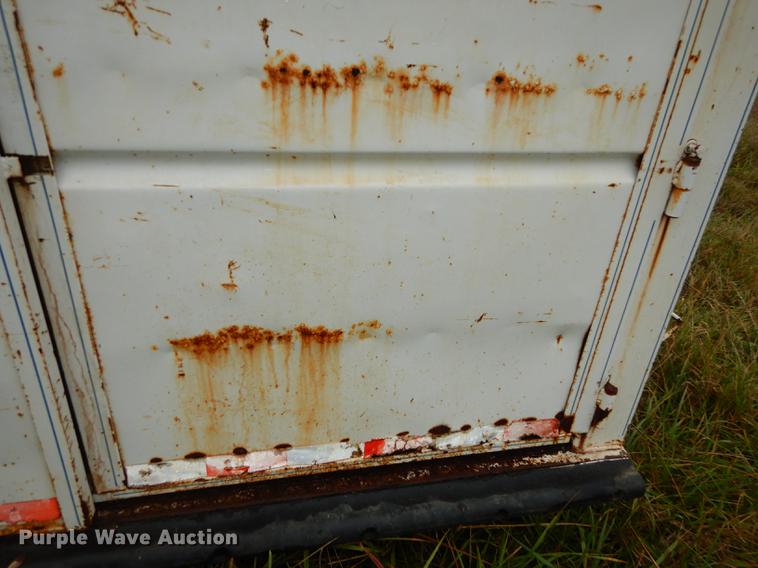 image for item DD0804 1999 Trailmann livestock trailer