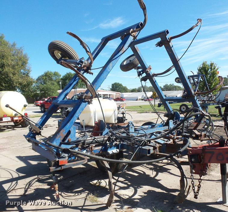 image for item DD2000 Loadrunner anhydrous ammonia applicator