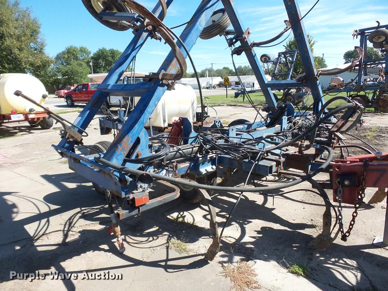 image for item DD2000 Loadrunner anhydrous ammonia applicator