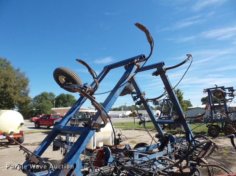 image for item DD2000 Loadrunner anhydrous ammonia applicator