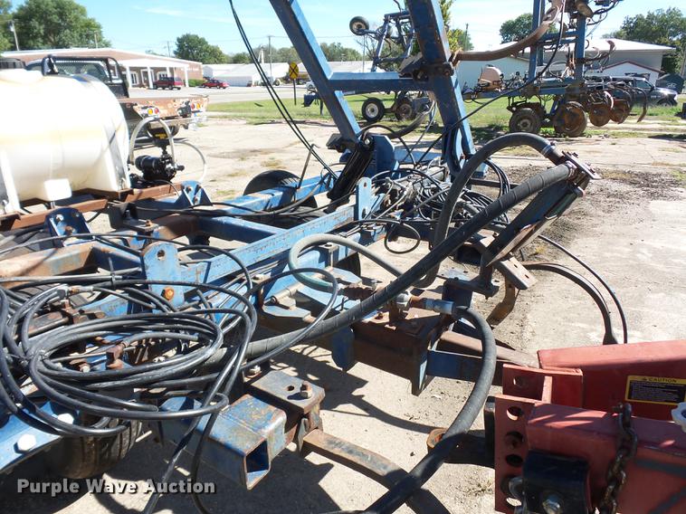 image for item DD2000 Loadrunner anhydrous ammonia applicator