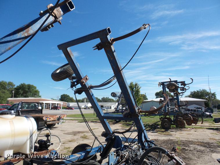 image for item DD2000 Loadrunner anhydrous ammonia applicator