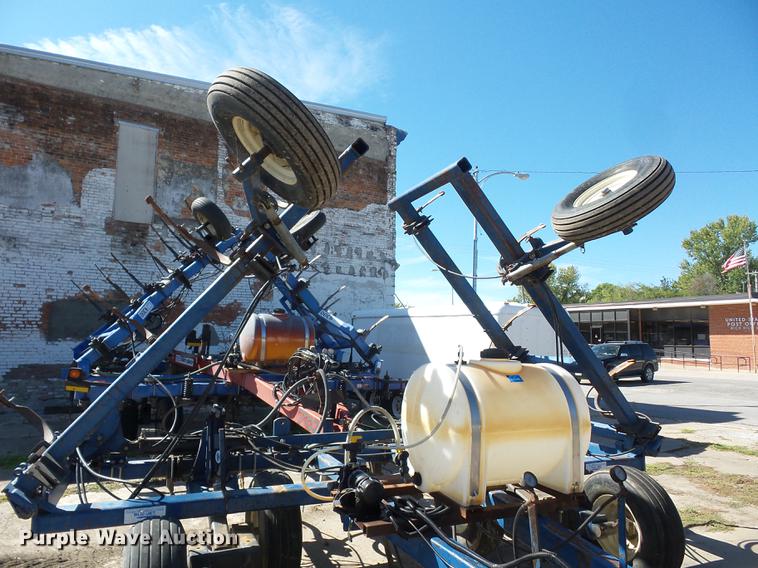 image for item DD2000 Loadrunner anhydrous ammonia applicator