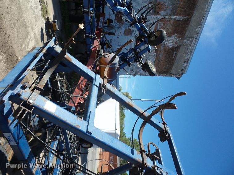 image for item DD2000 Loadrunner anhydrous ammonia applicator