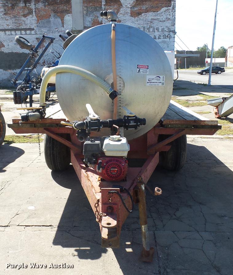 image for item DD2004 Nurse tank trailer