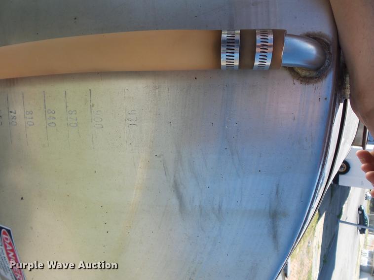 image for item DD2004 Nurse tank trailer