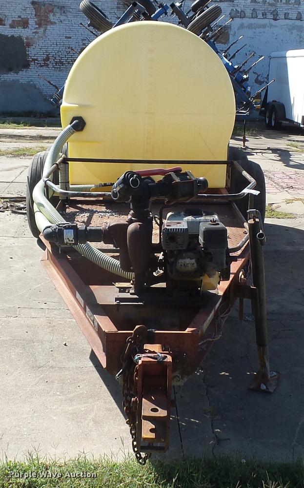 image for item DD2005 1996 Ag Systems AG1000 nurse tank trailer