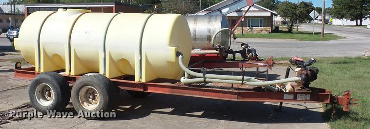 image for item DD2005 1996 Ag Systems AG1000 nurse tank trailer