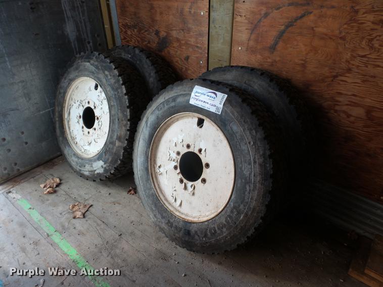 image for item DD2009 295/75R22.5 tires and wheels