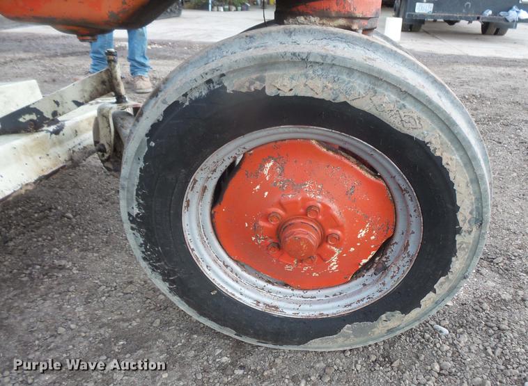 image for item DE9428 Allis Chalmers C tractor