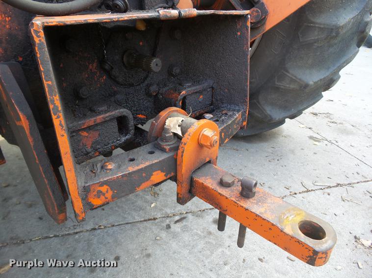 image for item DH9460 1972 Case 1370 tractor