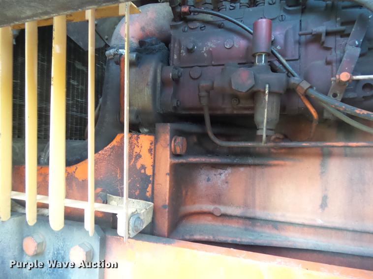 image for item DH9460 1972 Case 1370 tractor