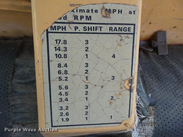 image for item DH9460 1972 Case 1370 tractor