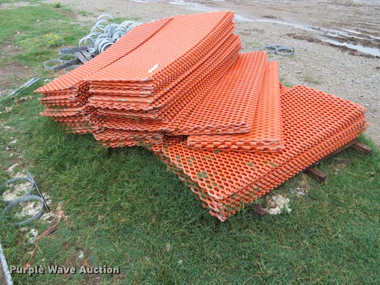 image for item DI9892 (90) Tenderfoot calf flooring